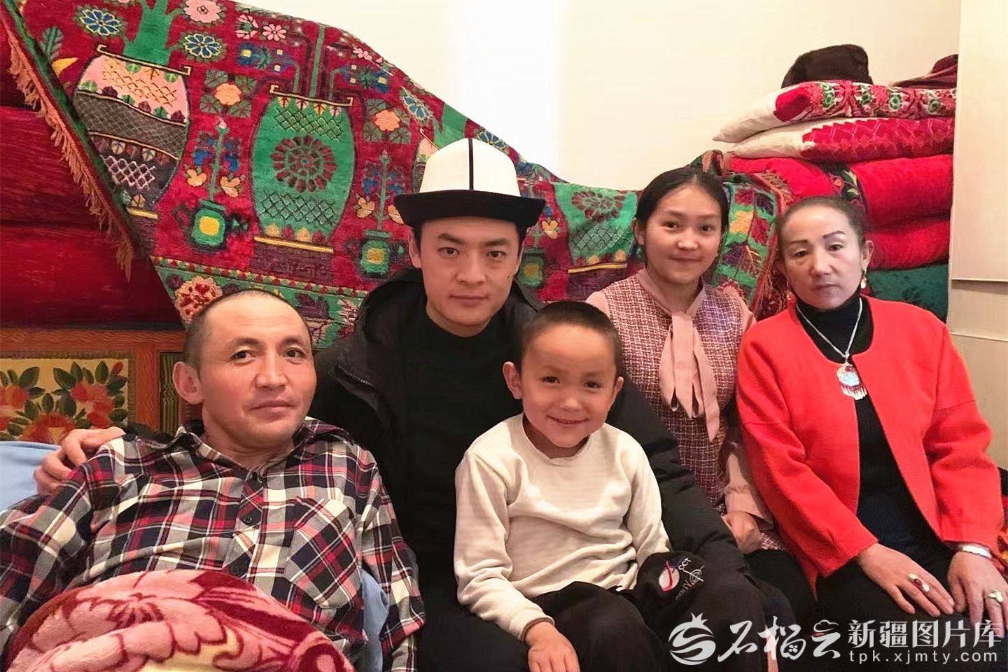 mmexport1766572639237